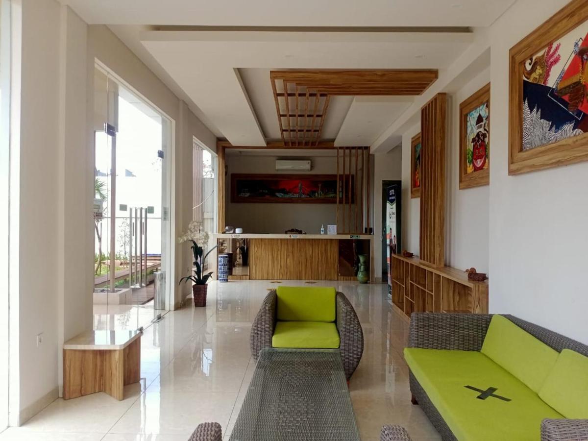 Oyo 90102 Edotel Hotel By Dbest Hospitality Bandung Eksteriør billede