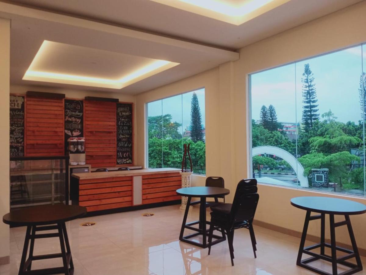 Oyo 90102 Edotel Hotel By Dbest Hospitality Bandung Eksteriør billede