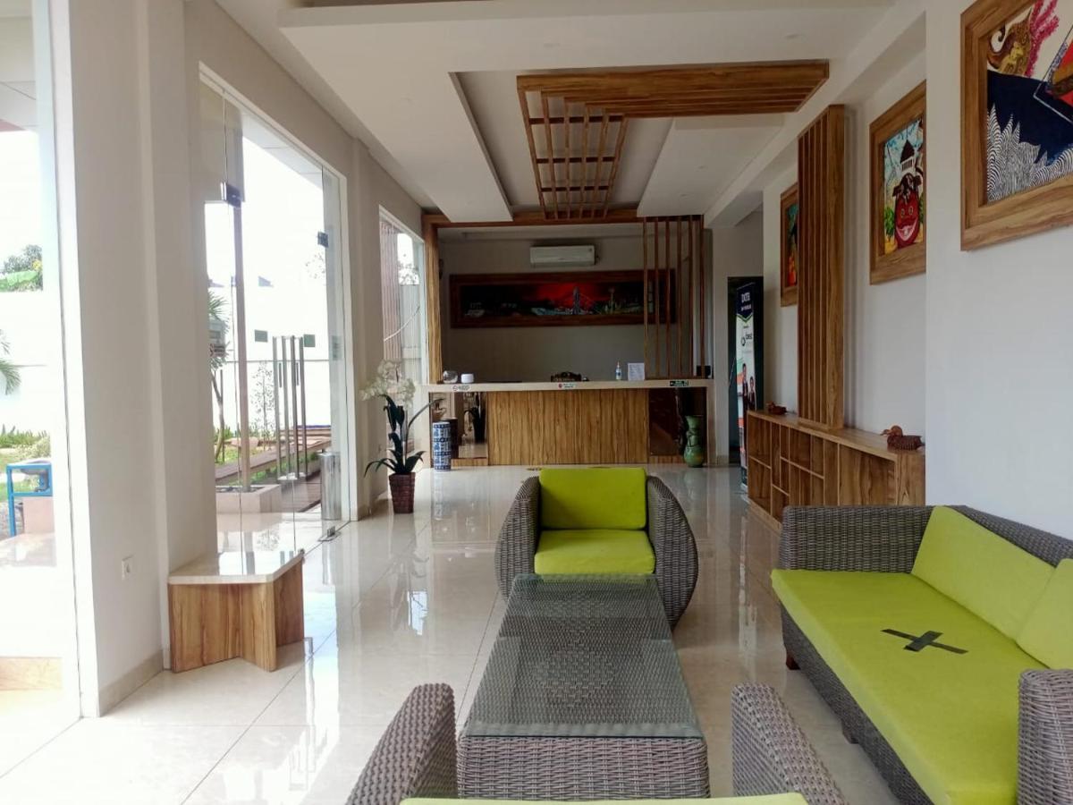 Oyo 90102 Edotel Hotel By Dbest Hospitality Bandung Eksteriør billede